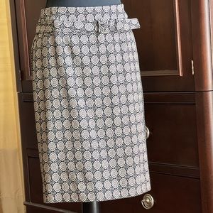 LOFT geometric knee-length skirt, size 2